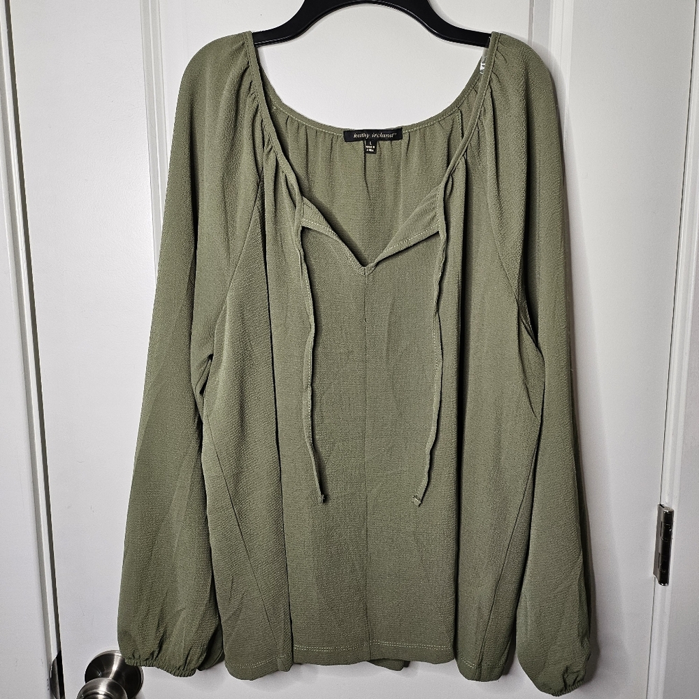 Kathy Ireland Blouse Size L Olive Green Peasant Elastic Cuffs Tie Neck Cottage - Picture 2 of 10